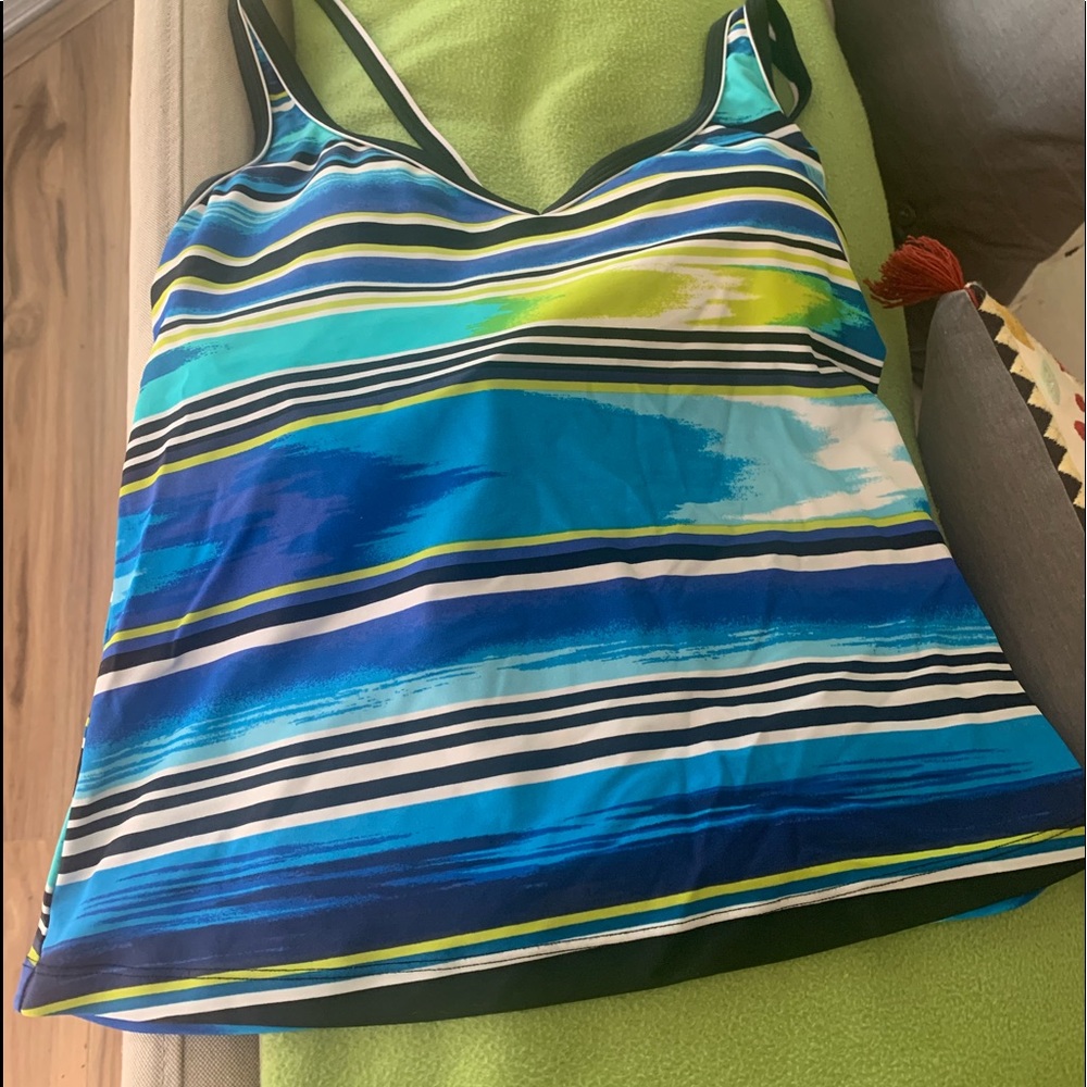 Bathing suit top ONLY!